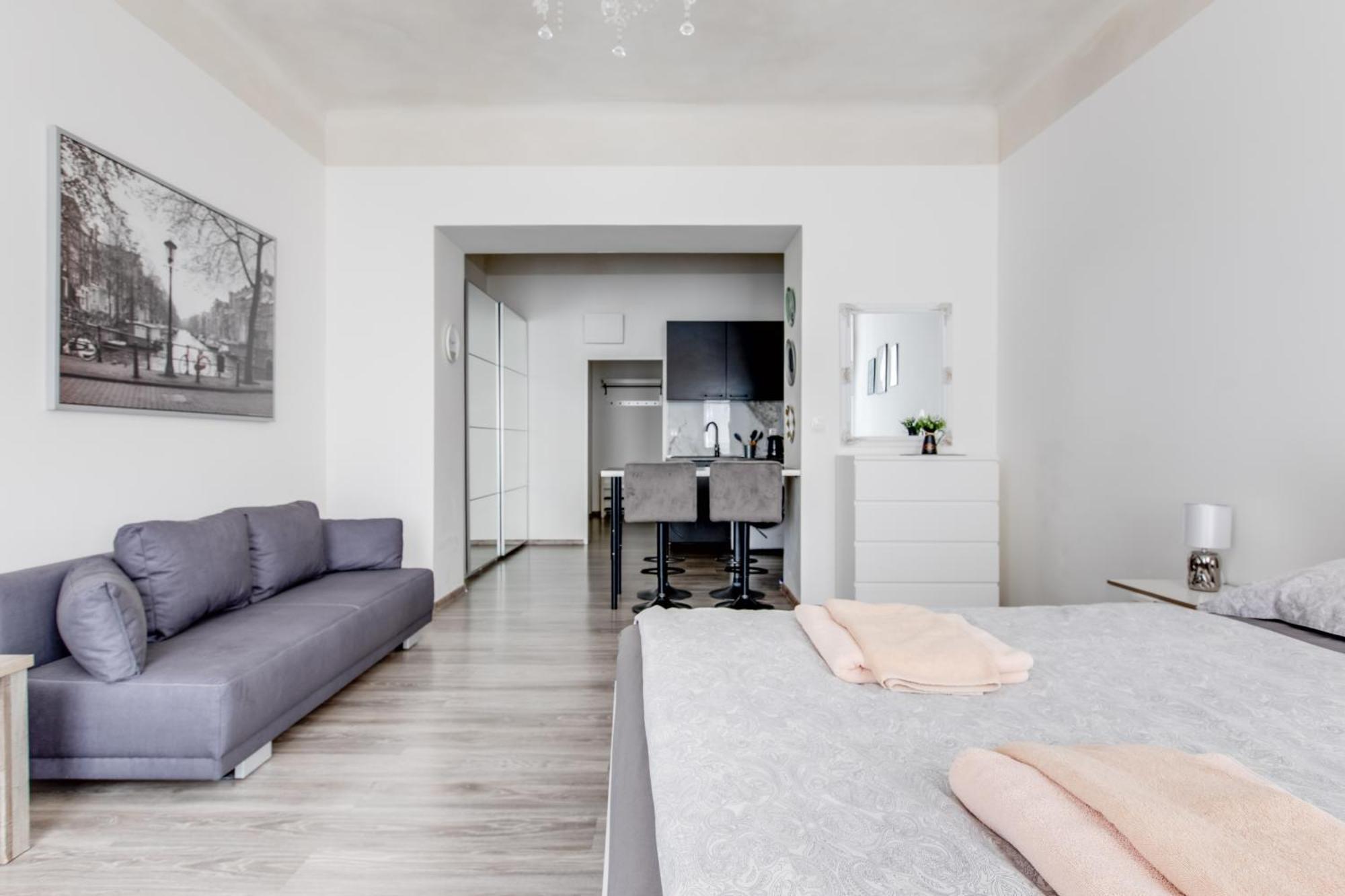 Lovely Apartments Heart Of Prague — Photos 1